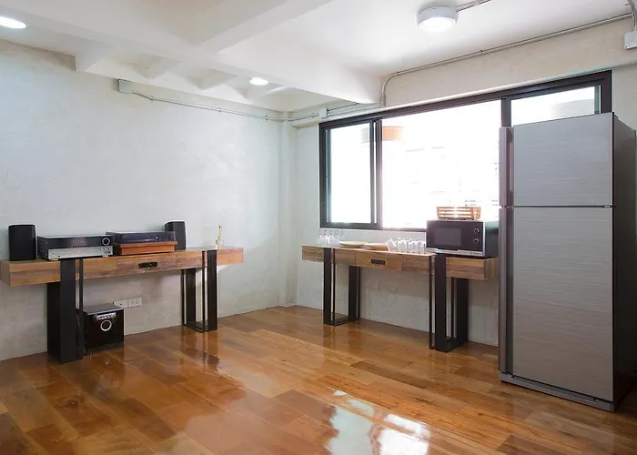 Thanabhumi Aparthotel
